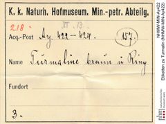 Etiketten zu Turmalin (NHMW-MIN-Ay422)